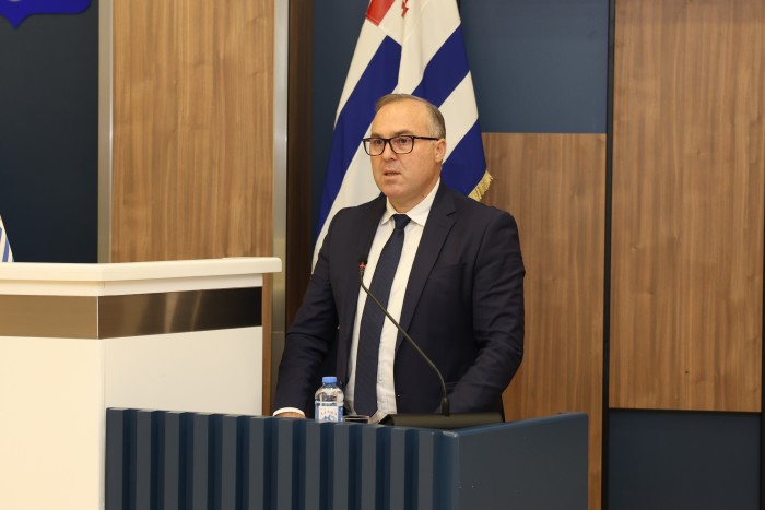 პლენარულ სხდომაზე აჭარის ჯანმრთელობისა და სოციალური დაცვის მინისტრს და უსკოს თავმჯდომარეს მოუსმინეს