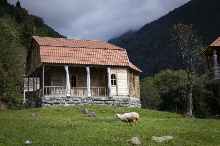 ქობულეთის მუნიციპალიტეტში, ხინოწმინდაში, სახალხო დღესასწაული „ხინოწმინდობა“ აღინიშნა