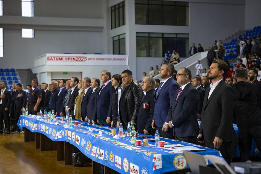 ბათუმში დასრულდა საერთაშორისო ტურნირი კონტაქტურ კარატეში 