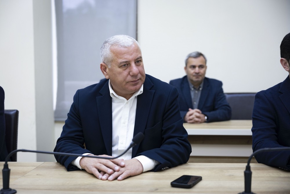  ბიუროს სხდომა