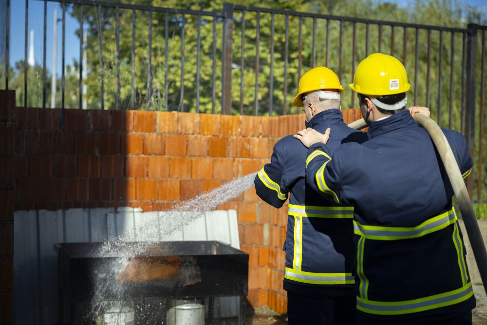 დავით გაბაიძემ მომავალ მეზღვაურებს ახალი სასწავლო წლის დაწყება მიულოცა