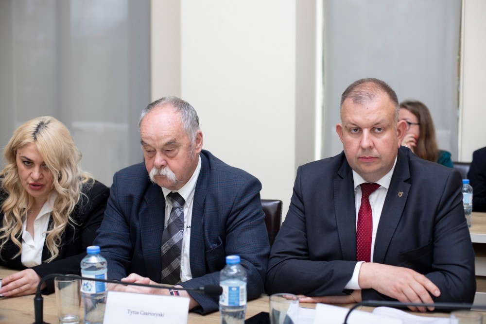 აჭარის უმაღლეს საბჭოში პოლონეთის დელეგაციას უმასპინძლეს