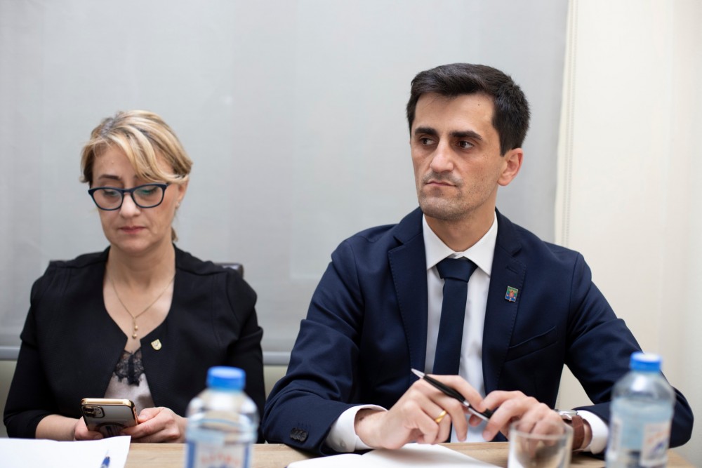 აჭარის უმაღლეს საბჭოში პოლონეთის დელეგაციას უმასპინძლეს