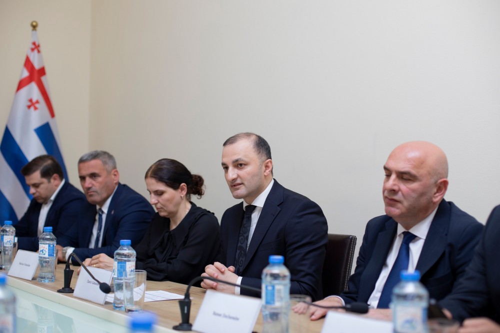 აჭარის უმაღლეს საბჭოში პოლონეთის დელეგაციას უმასპინძლეს