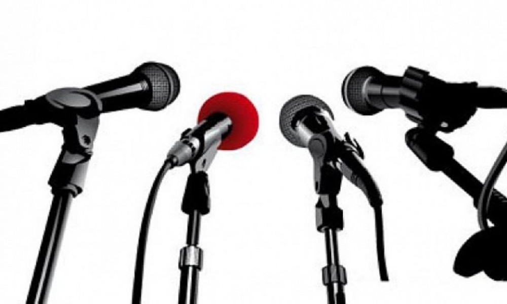 გილოცავთ ქართული ჟურნალისტიკის დღეს!