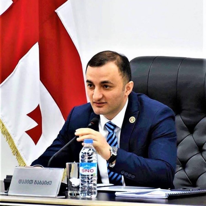 გილოცავთ ქართული ჟურნალისტიკის დღეს!