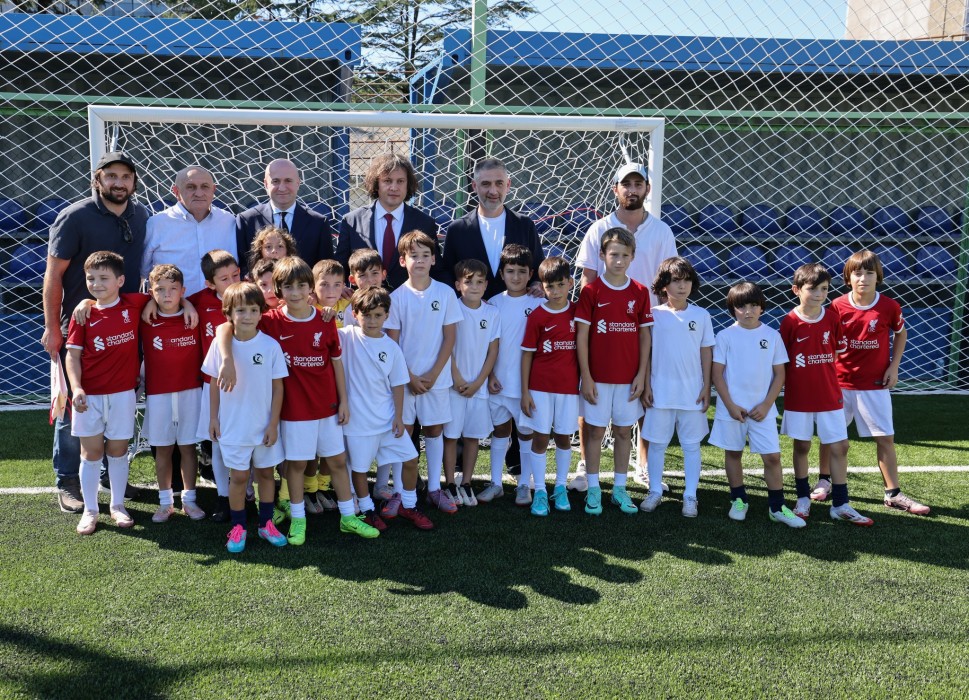 საქართველოს პრემიერ-მინისტრი - ირაკლი კობახიძე, ქობულეთში, ''ჩელე არენას'' რეაბილიტაციის პროცესს გაეცნო