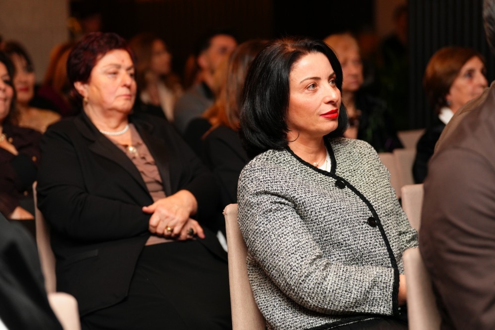 წლის წარმატებულ ხელოვანთა დაჯილდოება ბათუმში