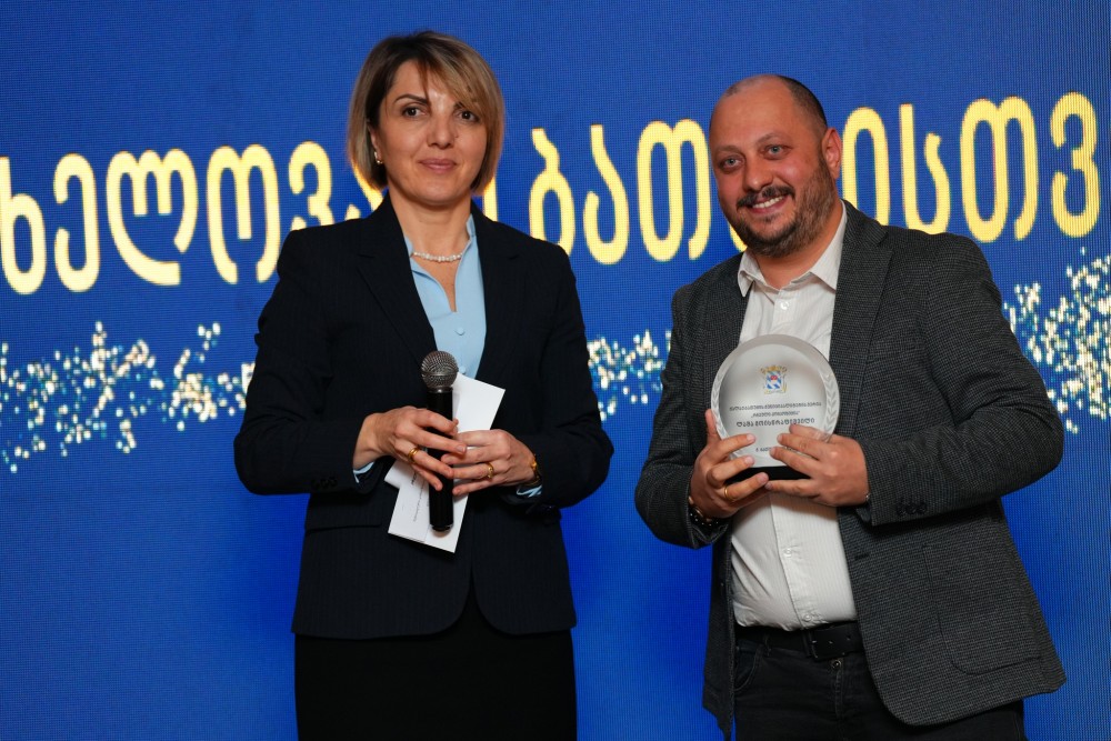 წლის წარმატებულ ხელოვანთა დაჯილდოება ბათუმში
