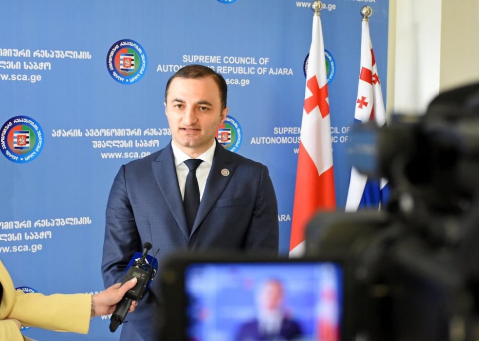 დავით გაბაიძე - უნდა დავჯდეთ პოლიტიკურ სუბიექტებთან, მე ამისათვის ღია ვარ