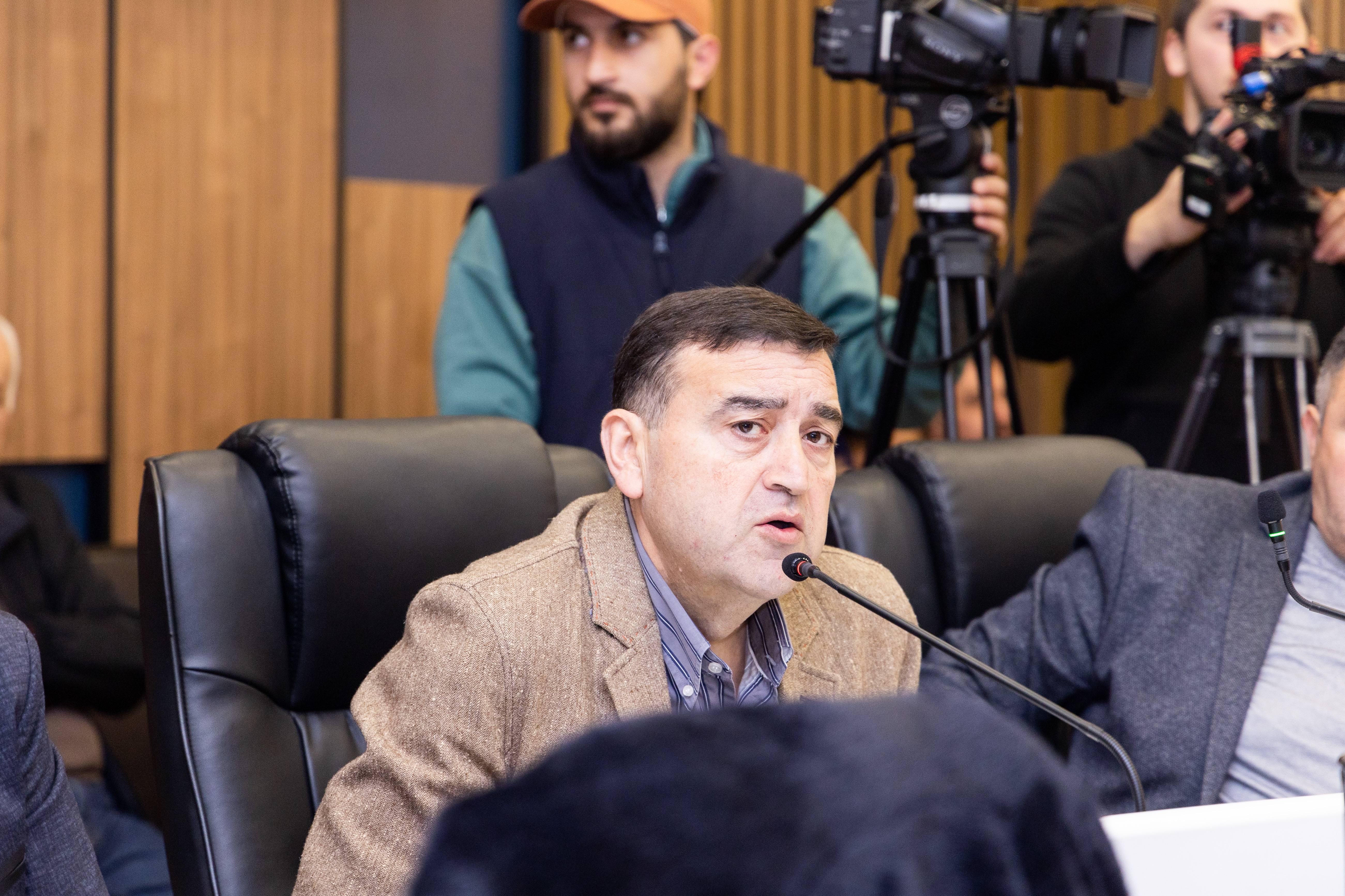 უმაღლესი საბჭოს მორიგ პლენარულ სხდომაზე სოფლის მეურნეობის მინისტრს მოუსმინეს