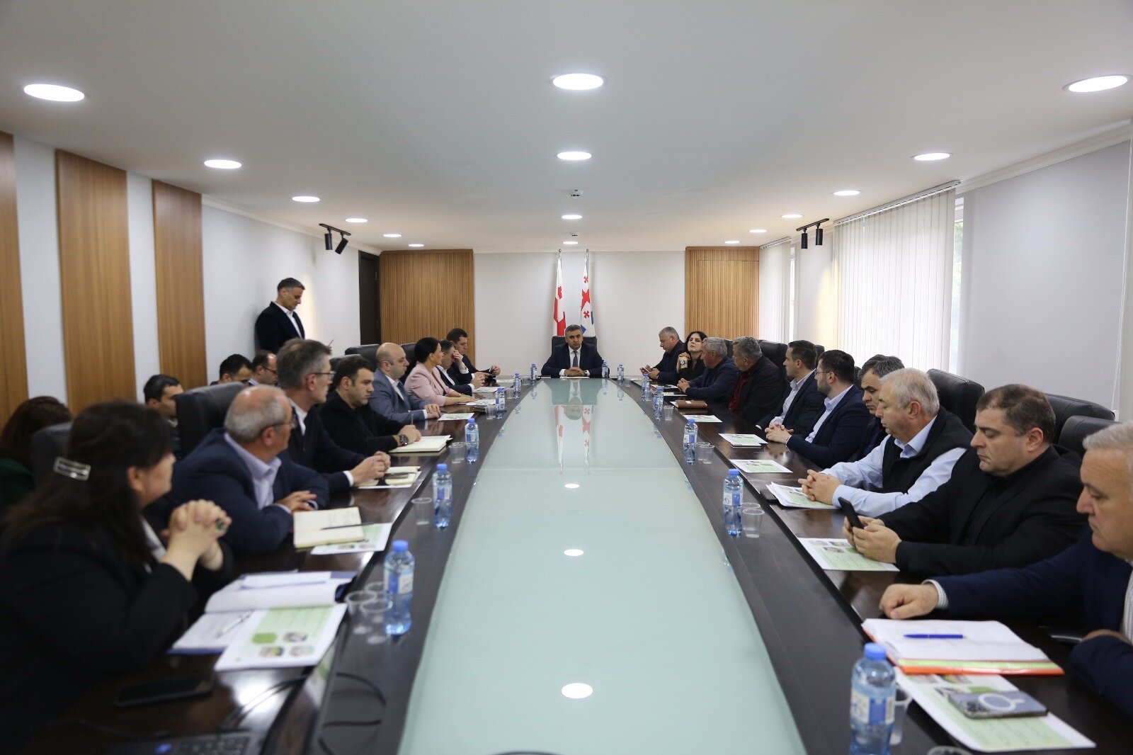 მარინე გვიანიძე და ფრიდონ ფუტკარაძე სოფლის მეურნეობის სამინისტროს საშუალოვადიანი სამოქმედო გეგმის საჯარო განხილვას დაესწრნენ