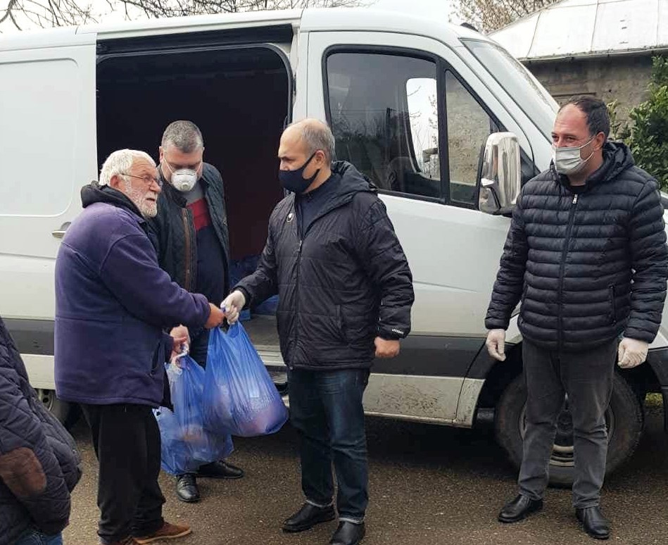 &nbsp; გიორგი რომანაძემ სოციალურად დაუცველები მოინახულა