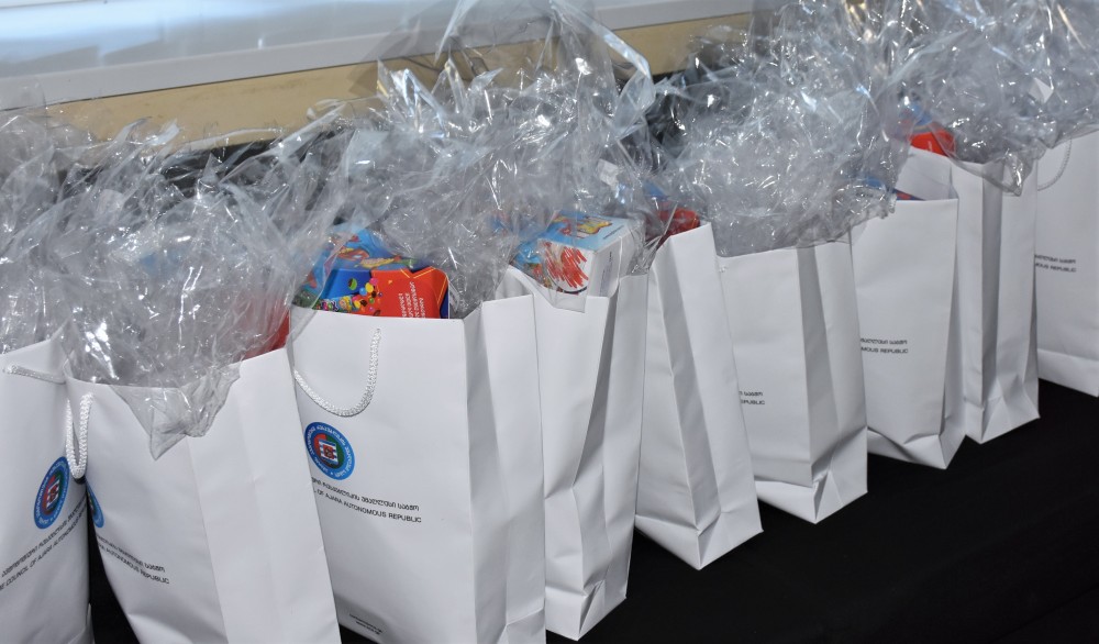 ახალიწელი, ვიზრუნოთ ბავშვებზე, სოციალურიპასუხისმგებლობა