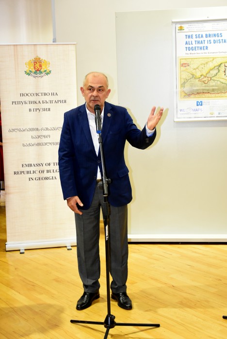 „ზღვა ყველაფერს აერთიანებს“