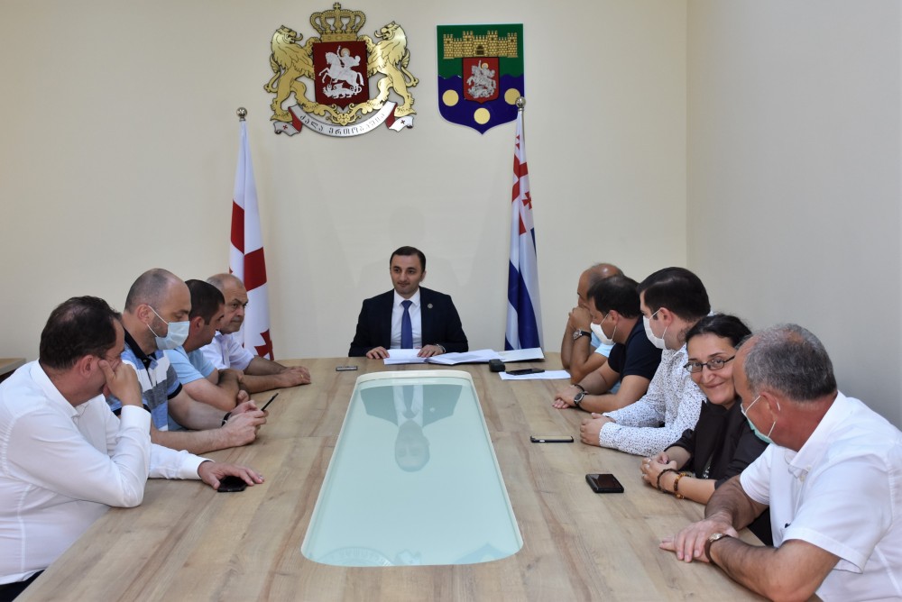 ბიუროს სხდომა