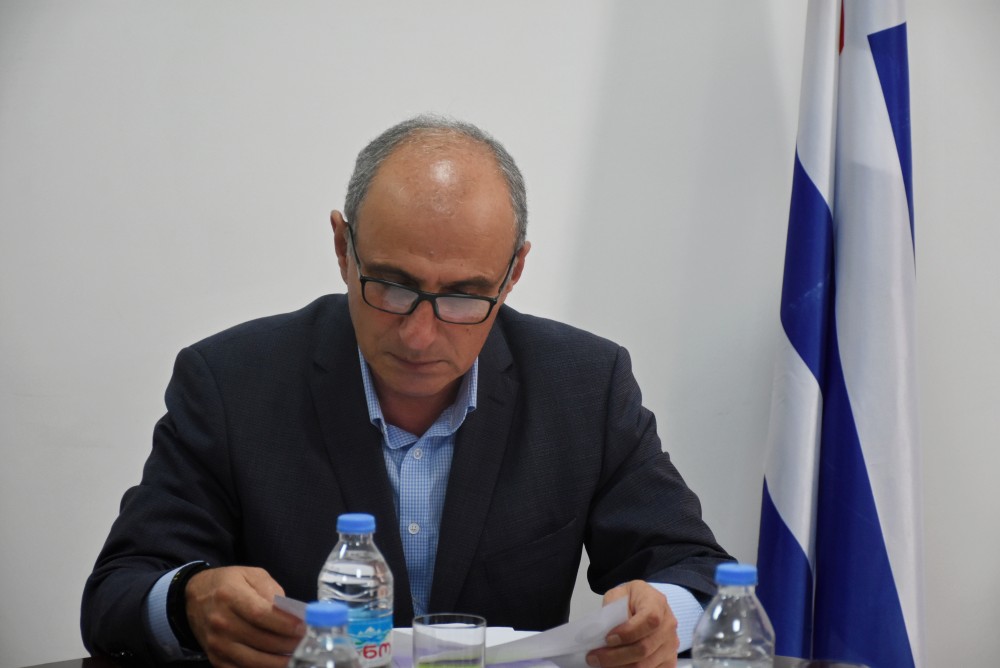 კომიტეტი ბიუჯეტის პროექტს მხარს უჭერს