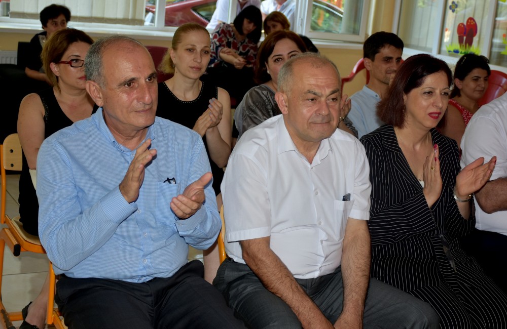 სტუმრად „თანას“ აღსაზრდელებთან     