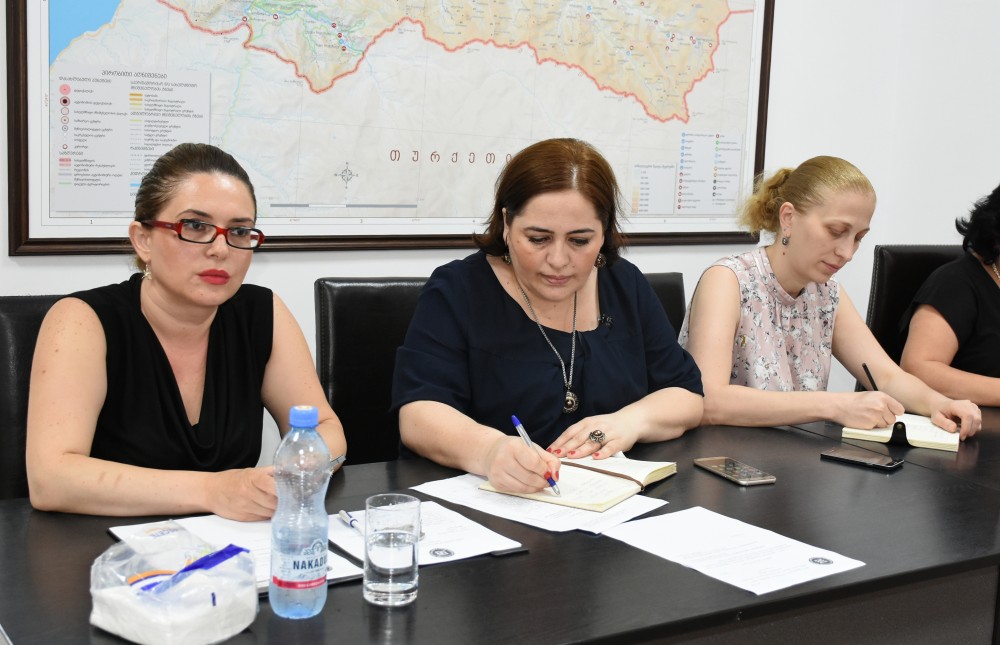 კომიტეტმა ინფორმაცია ცნობად მიიღო