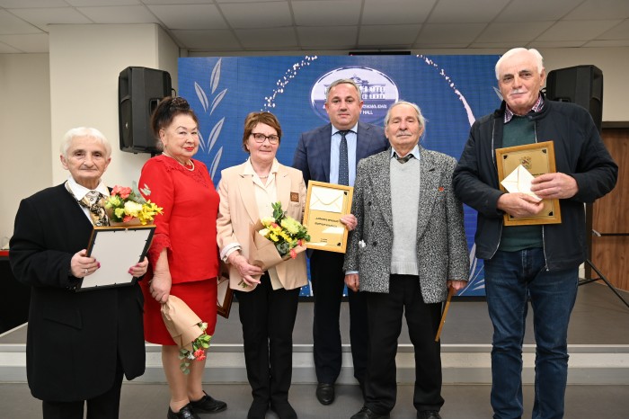 რამაზ ჯინჭარაძე წარმატებული სპორტსმენების, მწვრთნელების, სპორტის სფეროში მოღვაწეთა დაჯილდოების ცერემონიას დაესწრო