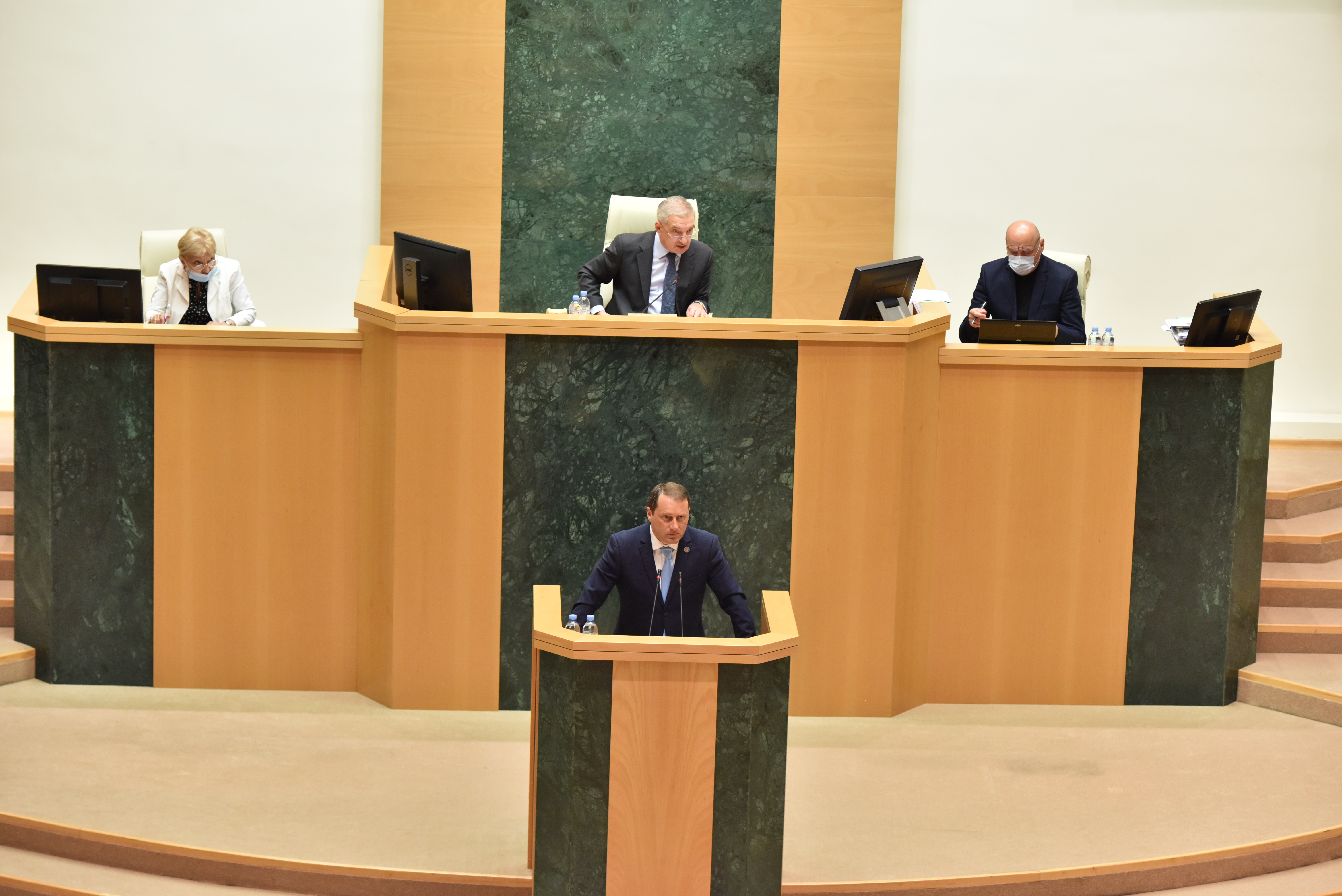 ლადო მგალობლიშვილმა საქართველოს პარლამენტში მორიგი საკანონმდებლო ინიციატივა წარადგინა