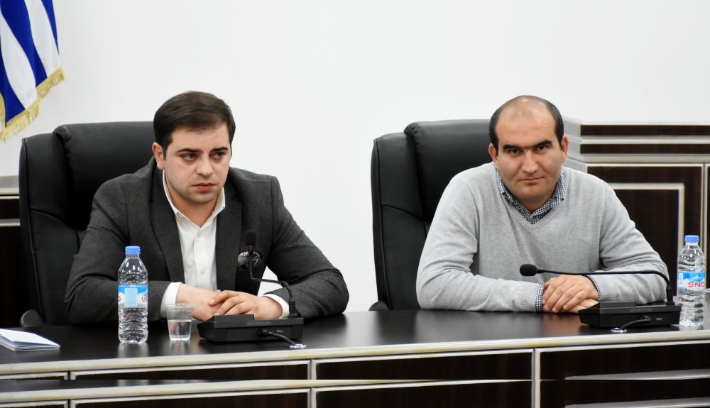 ცოტნე ანანიძემ ლეღვას საჯარო სკოლის მოსწავლეებს უმასპინძლა