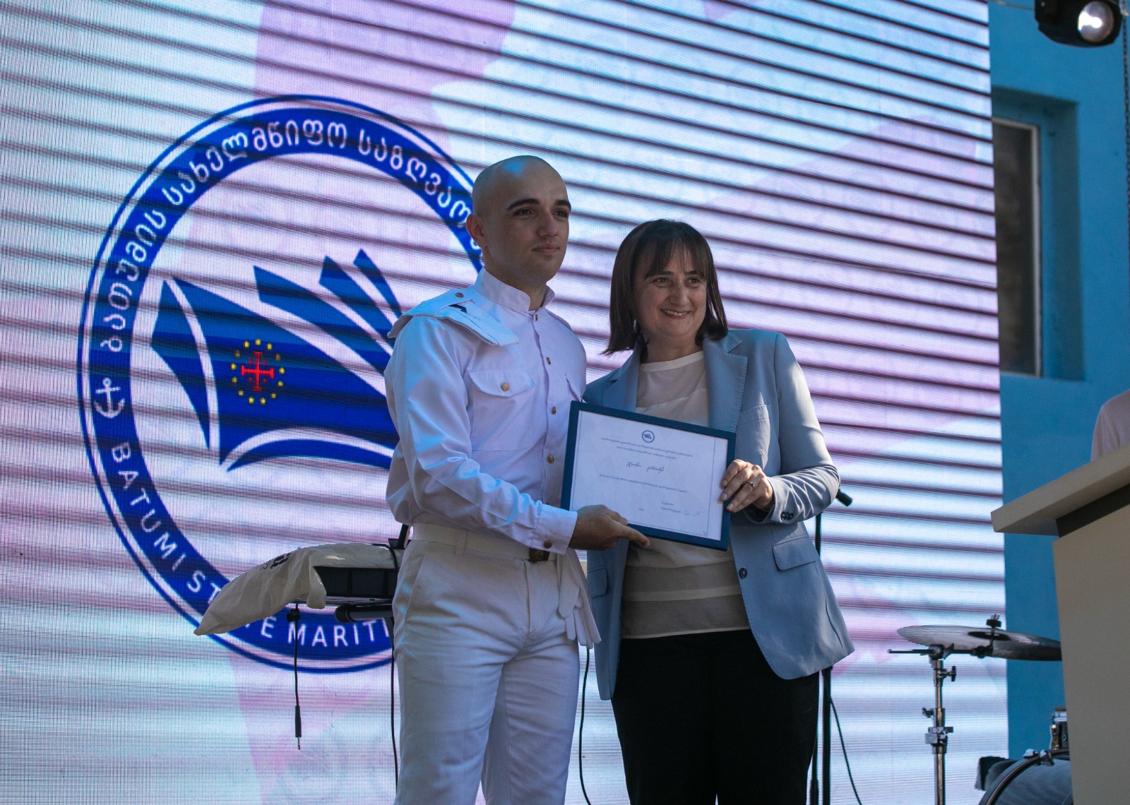 დავით გაბაიძემ მომავალ მეზღვაურებს ახალი სასწავლო წლის დაწყება მიულოცა