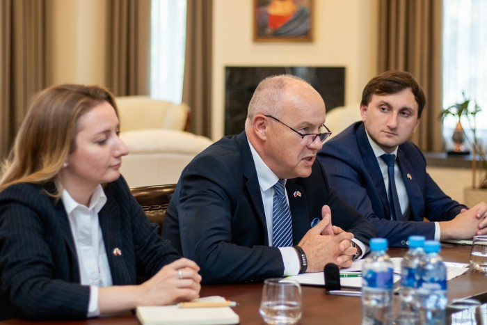 დავით გაბაიძემ პეტრ კუბერნატს უმასპინძლა