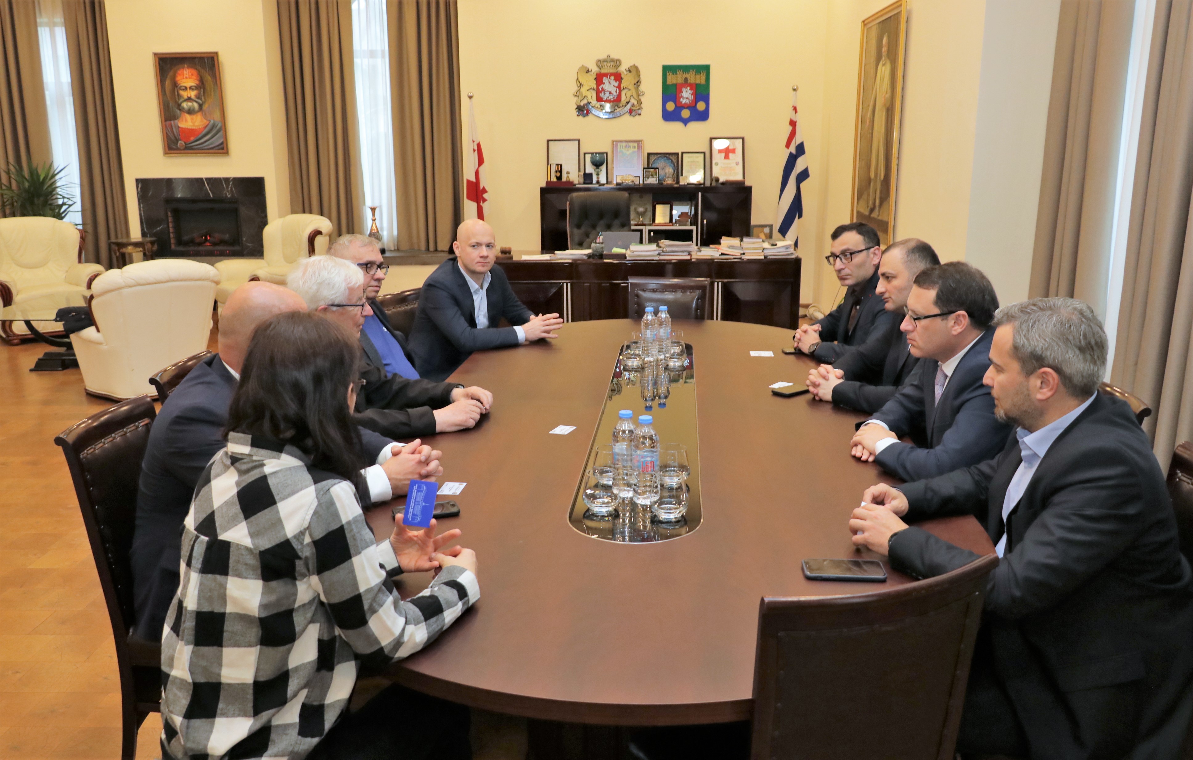 დავით გაბაიძემ პოლონეთის ქვემო სილეზიის სავოევოდოს წარმომადგენლებს უმასპინძლა