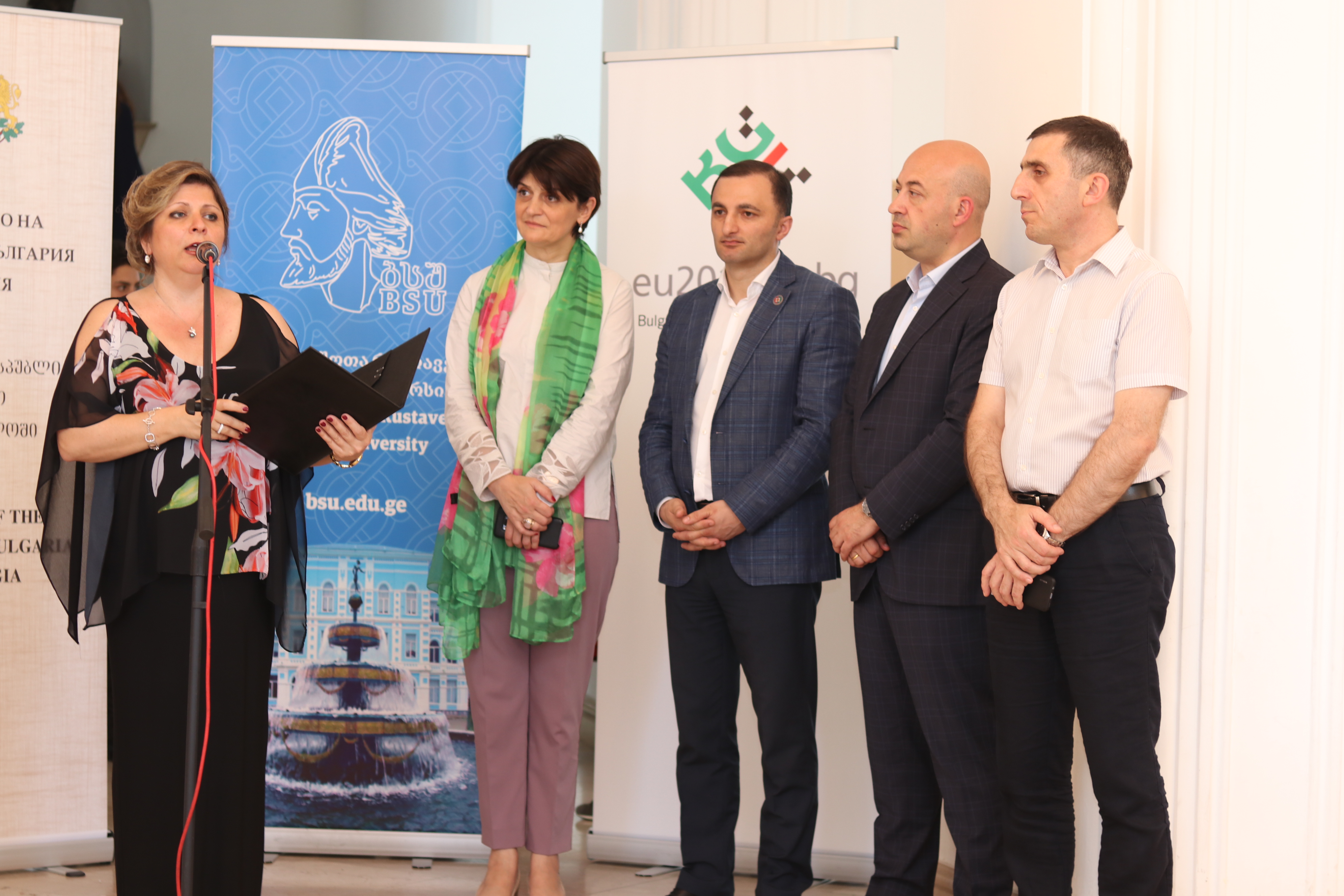 დავით გაბაიძე ბულგარეთის ეთნოგრაფიულ გამოფენაზე