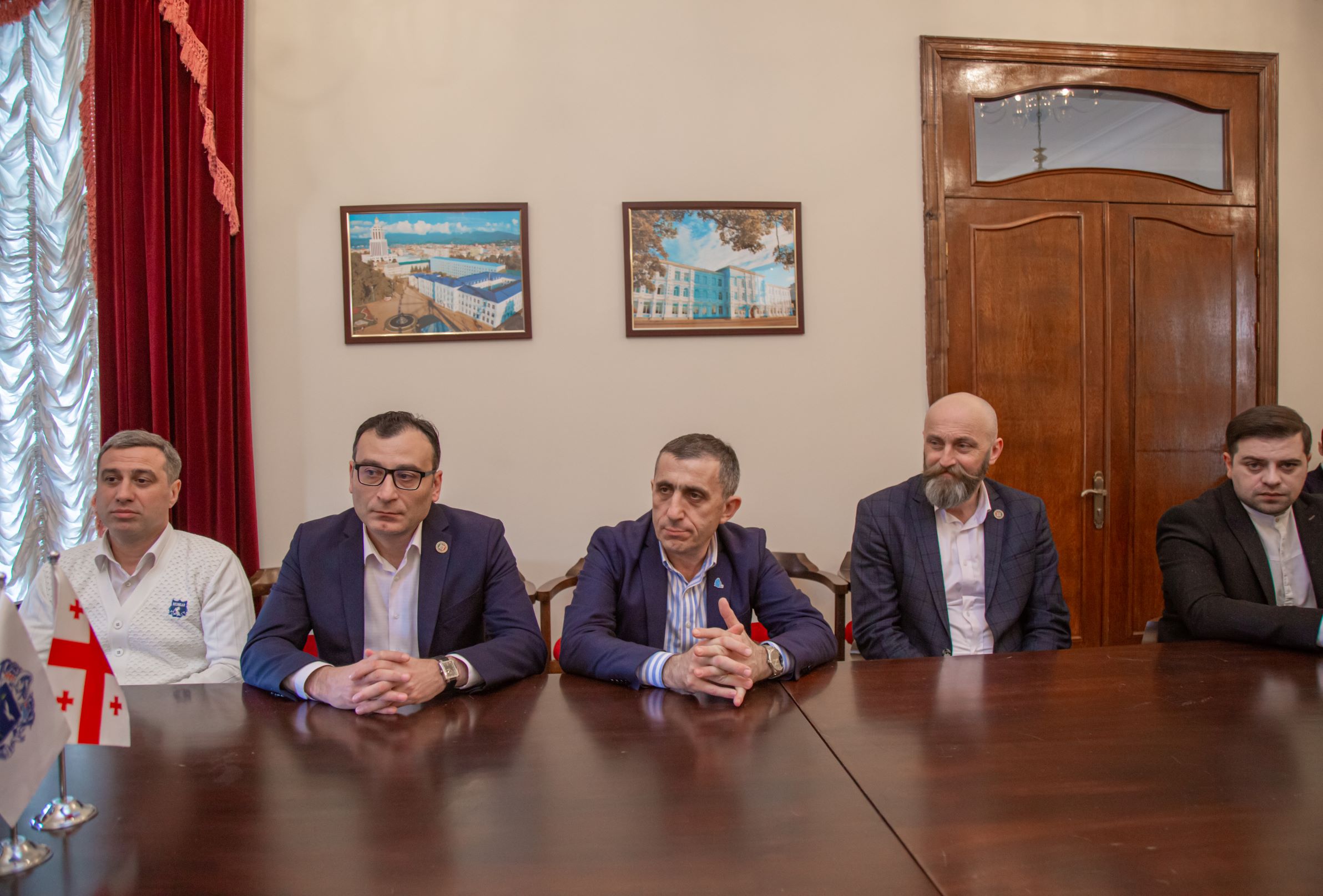 ბსუ-სა და მოხალისეთა ორგანიზაცია - “ვემსახურები საქართველოს” შორის ურთიერთთანამშროლობის მემორანდუმი გაფორმდა