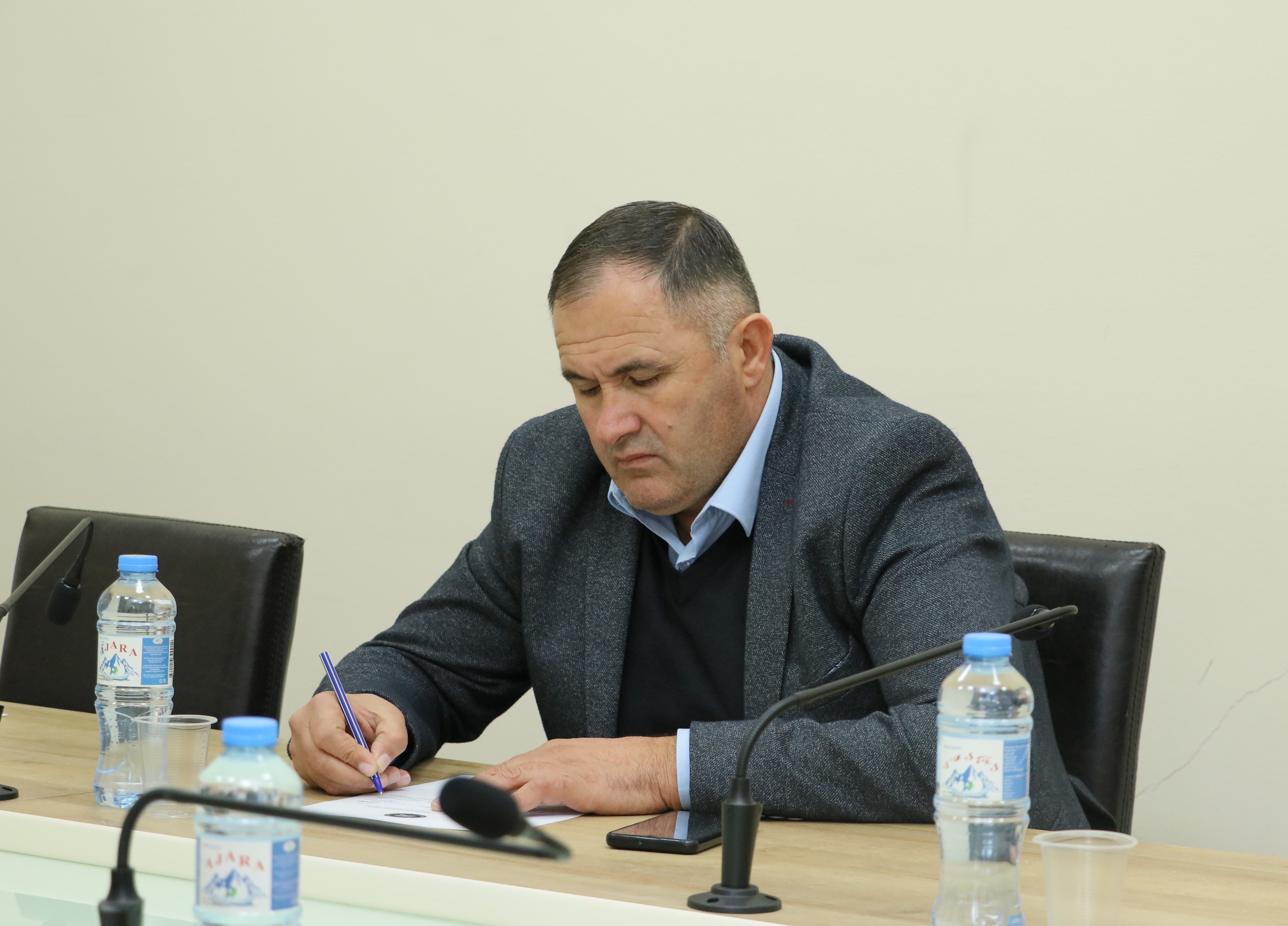 ბიუჯეტში შესატანი ცვლილებები განიხილეს უმაღლესი საბჭოს აგრარულ და გარემოს დაცვის საკითხთა კომიტეტში