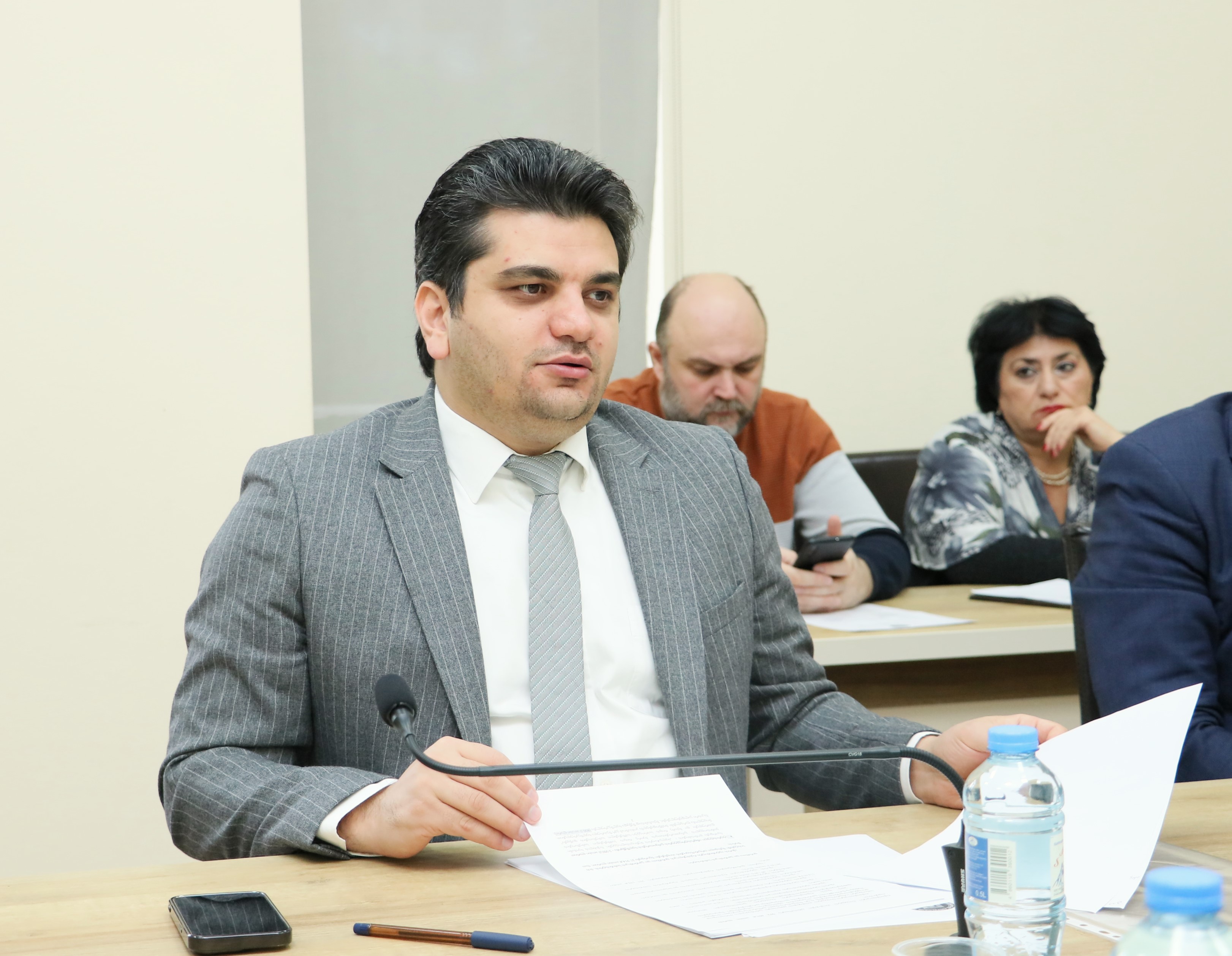 ბიუჯეტში შესატანი ცვლილებები განიხილეს უმაღლესი საბჭოს აგრარულ და გარემოს დაცვის საკითხთა კომიტეტში