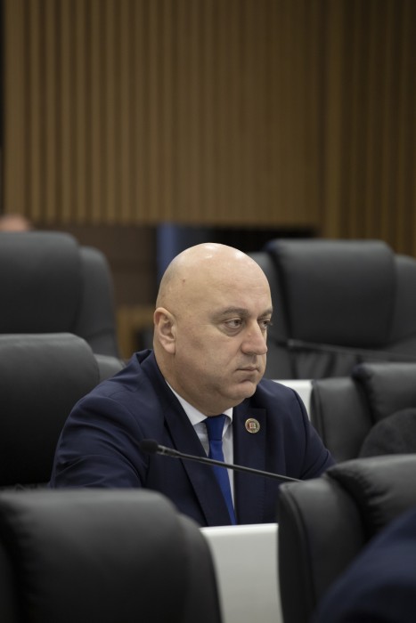 აჭარის უმაღლეს საბჭოში 6 დეპუტატს უფლებამოსილება ვადამდე შეუწყდა