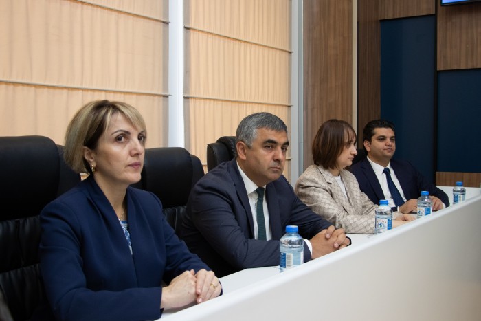 უმაღლეს საბჭოში აჭარის მთავრობის თავმჯდომარეს მოუსმინეს