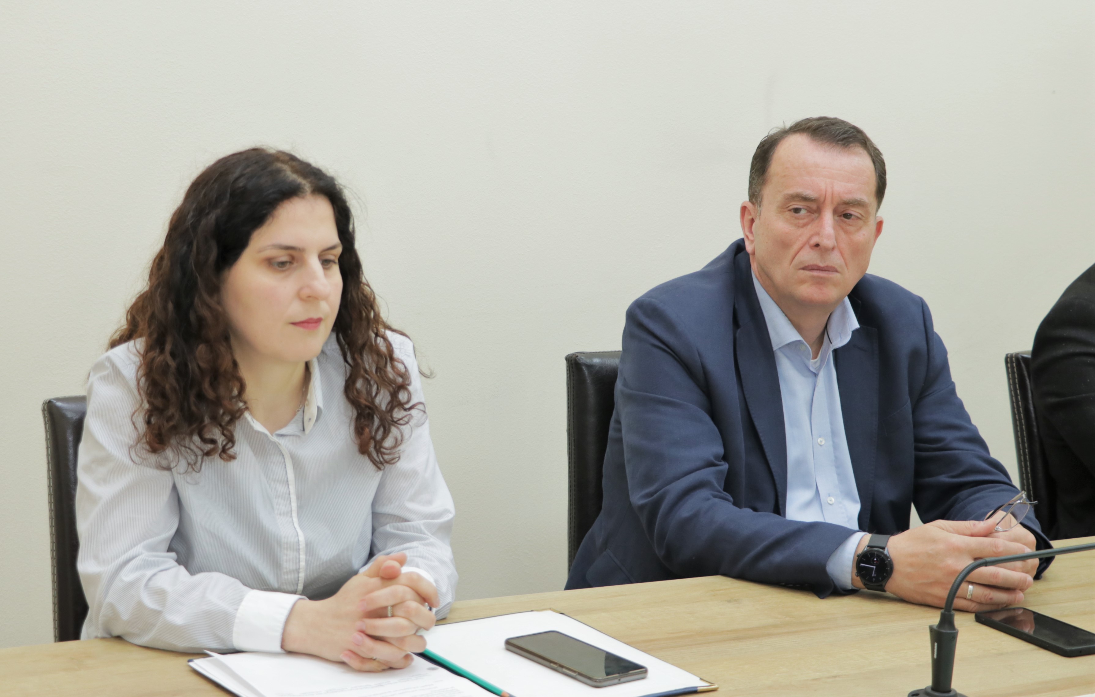 უმაღლეს საბჭოში აჭარის მთავრობის თავმჯდომარეს მოუსმინეს