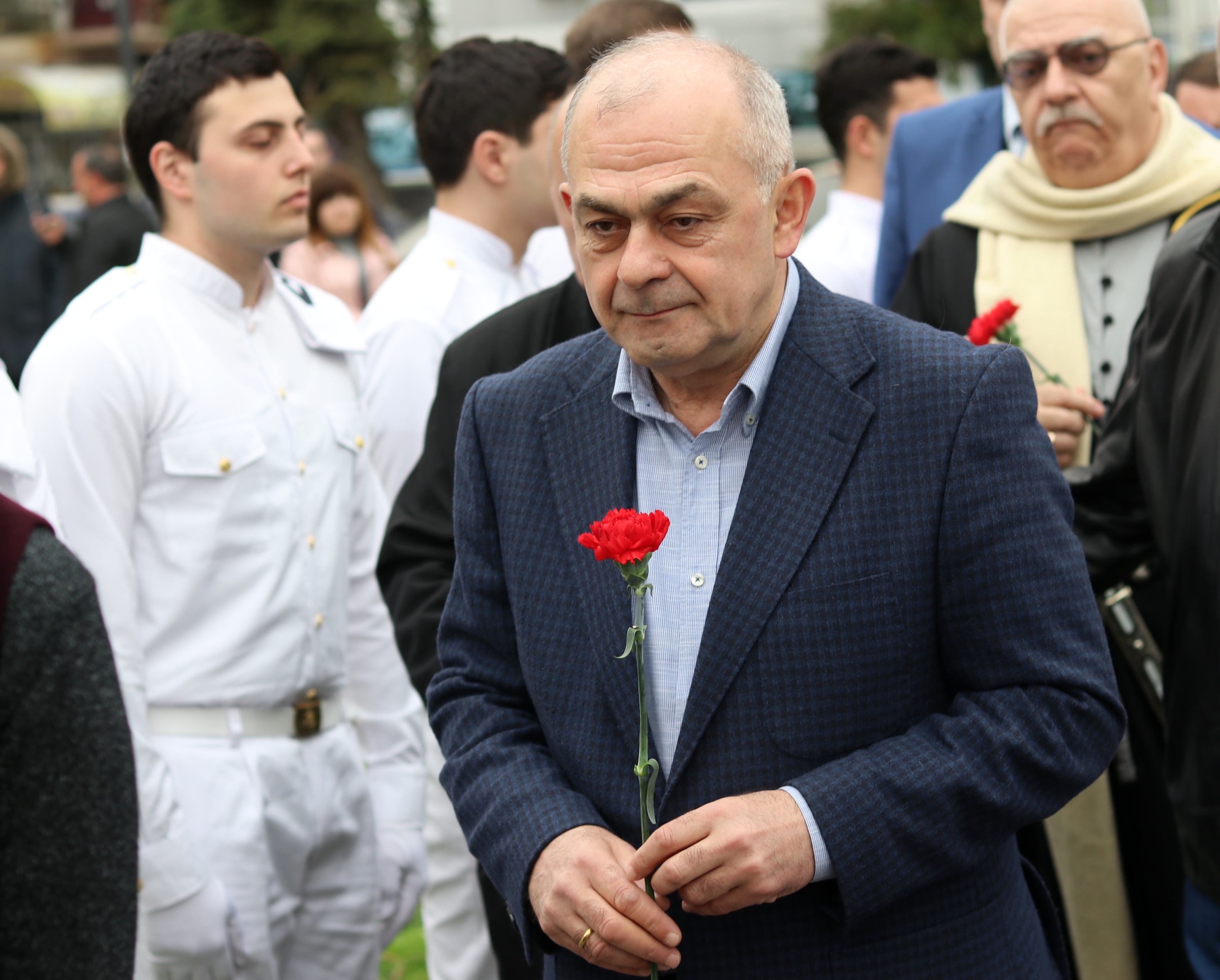 უმაღლეს საბჭოში აჭარის მთავრობის თავმჯდომარეს მოუსმინეს