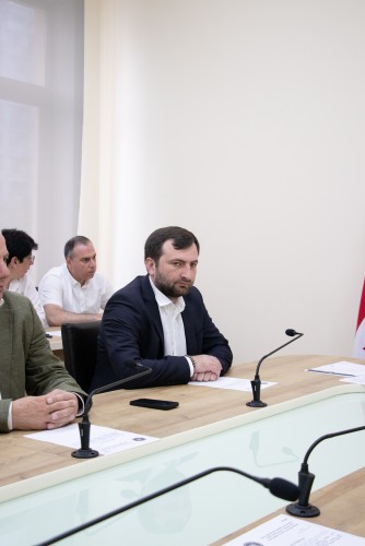  საკონსტიტუციო, იურიდიულ და საპროცედურო საკითხთა კომიტეტის სხდომა