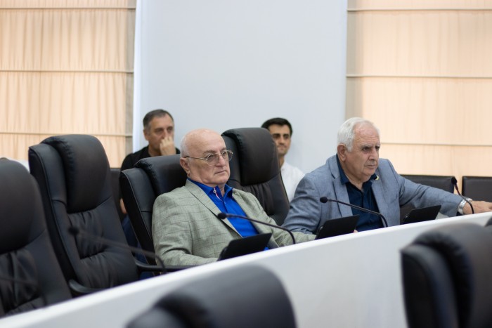 საგაზაფხულო სესია პლენარული სხდომით დაიხურა