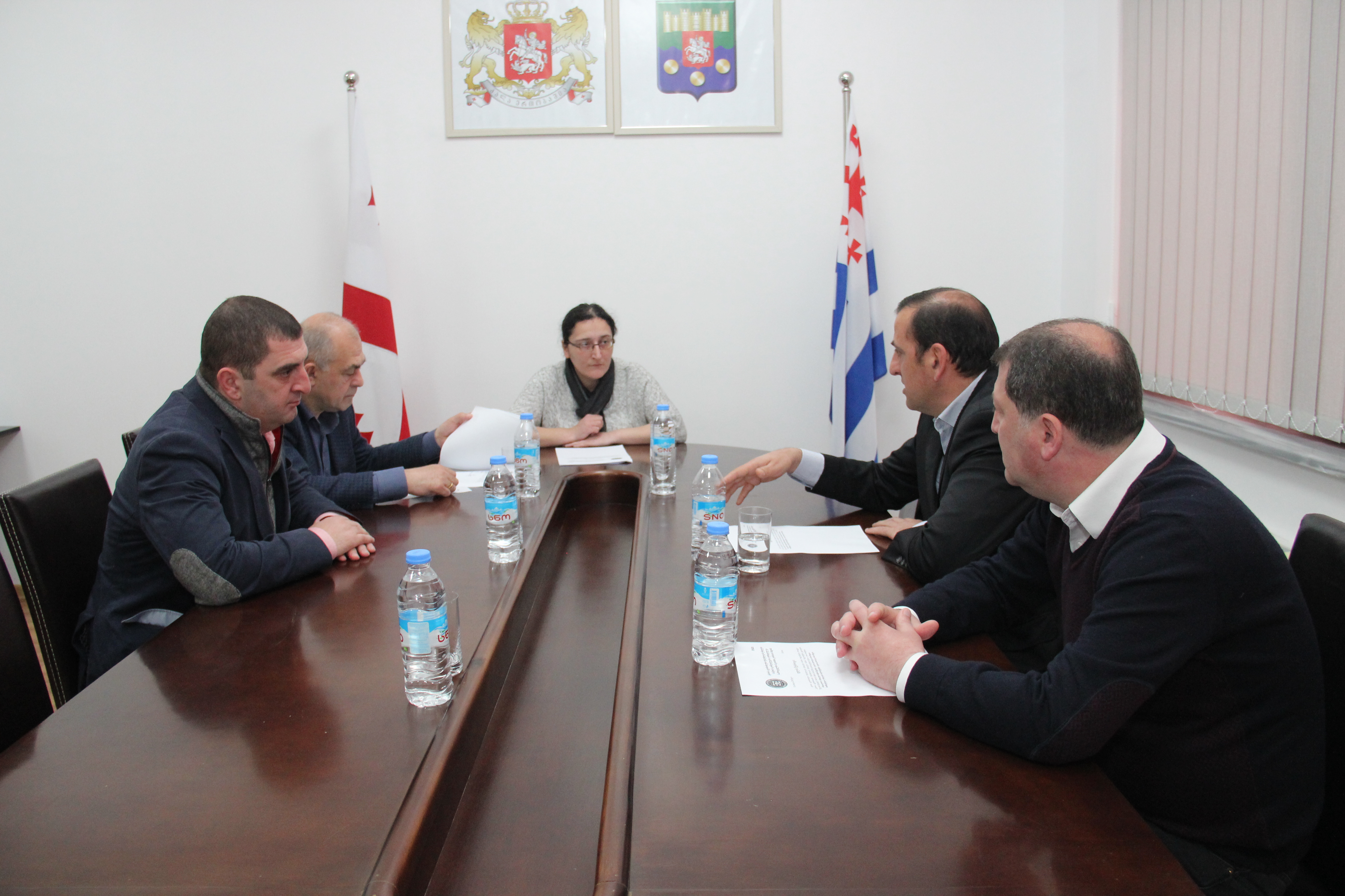 კომიტეტები კომისიების ნაცვლად