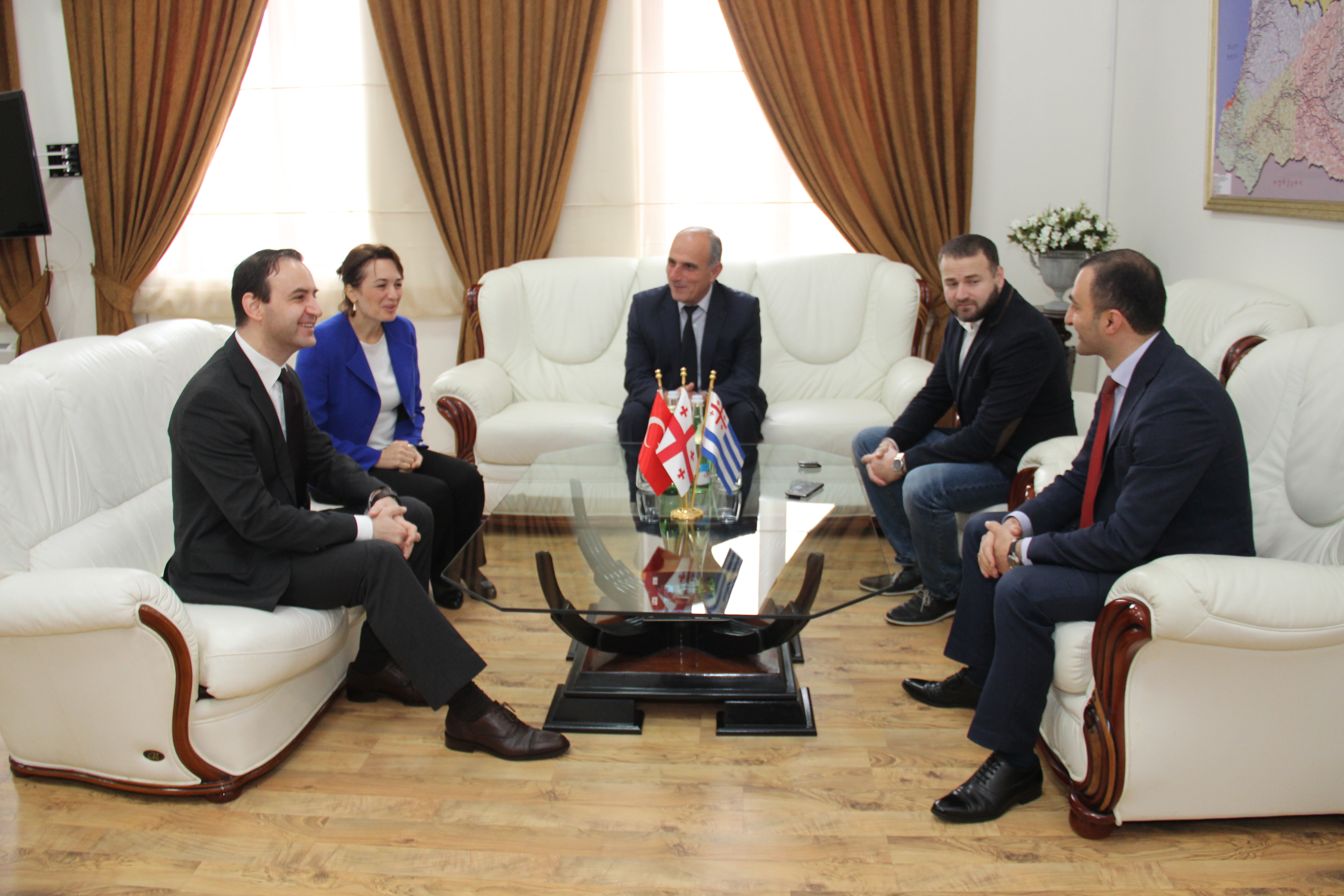 თურქეთის გენერალური კონსული აჭარის უმაღლეს საბჭოში