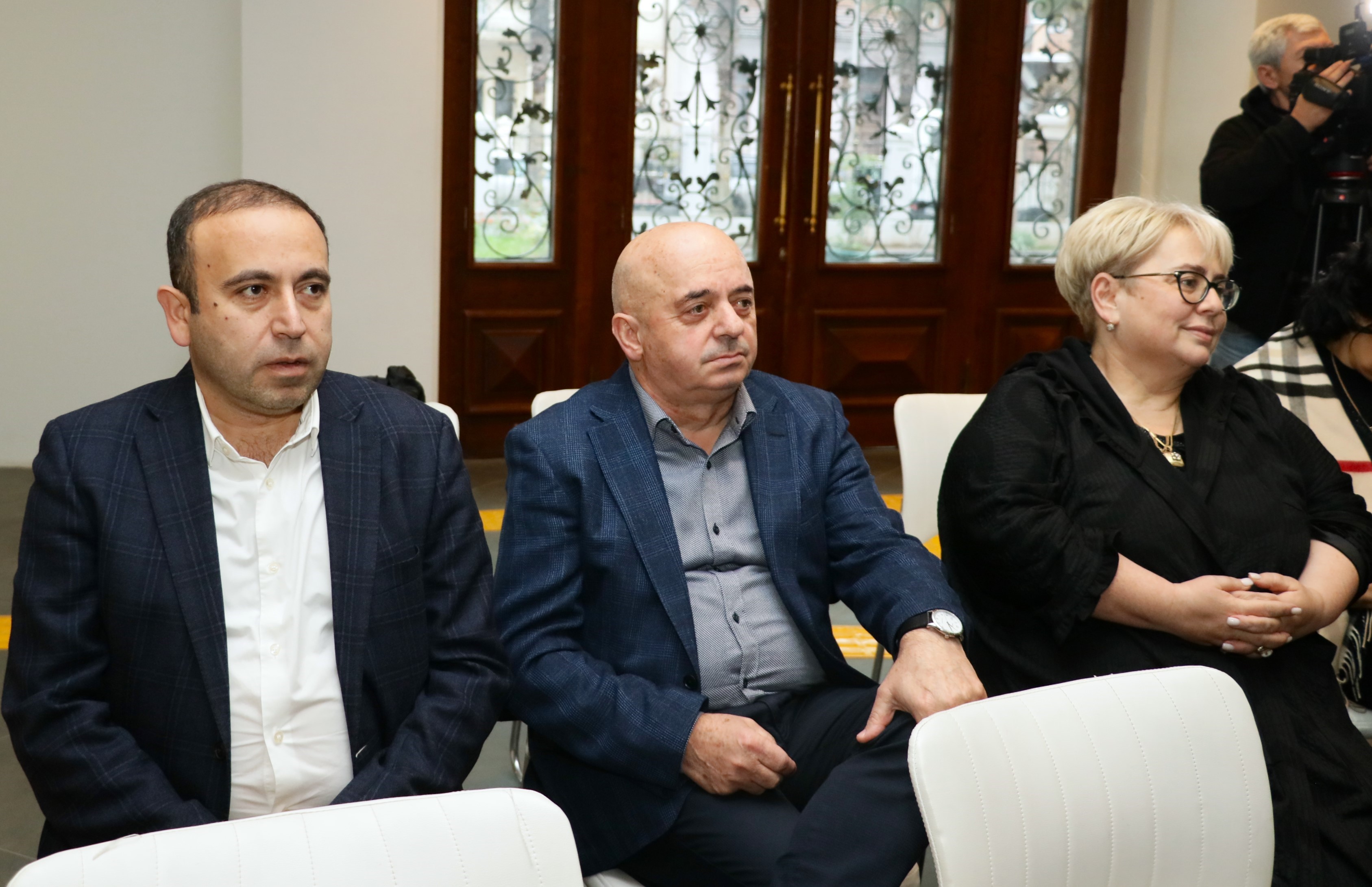 ილია ვერძაძემ, წლის შემაჯამებელ ღონისძიებაზე, ღვაწლმოსილი ექიმები დააჯილდოვა