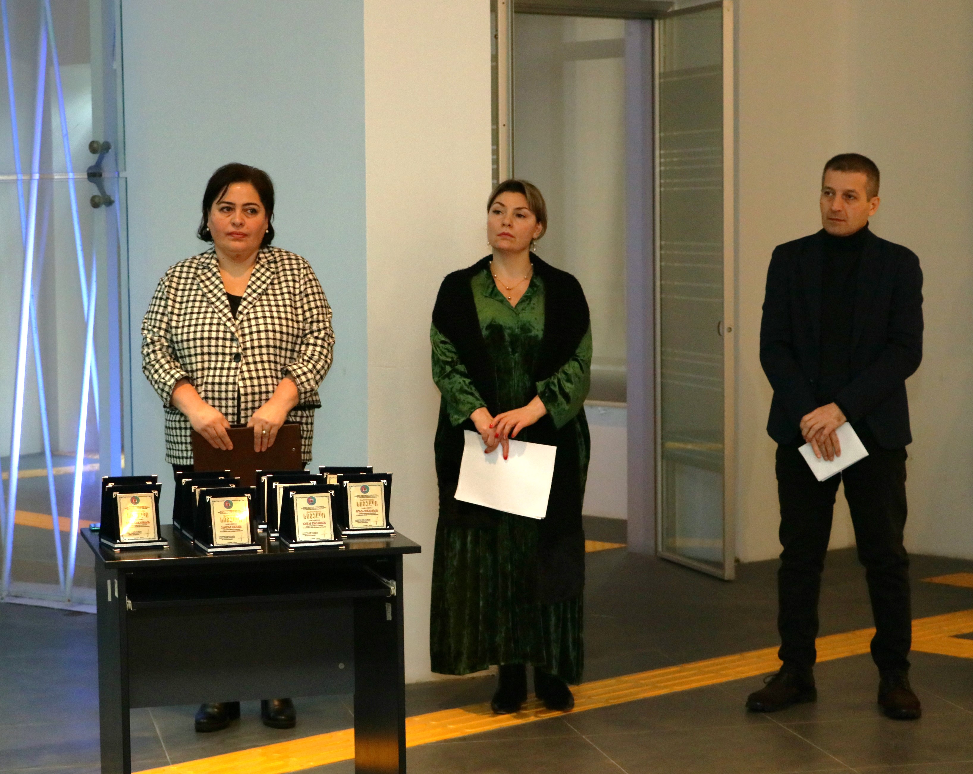 ილია ვერძაძემ, წლის შემაჯამებელ ღონისძიებაზე, ღვაწლმოსილი ექიმები დააჯილდოვა