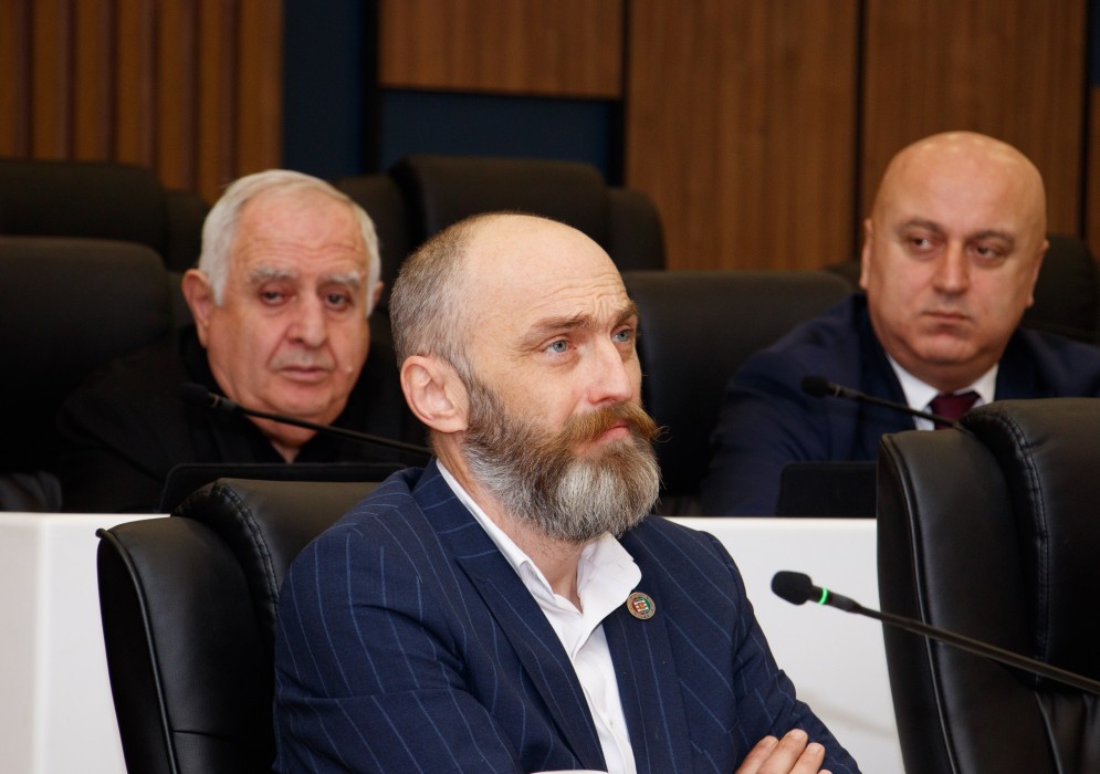 საშემოდგომო სესია პლენარული სხდომით დაიხურა