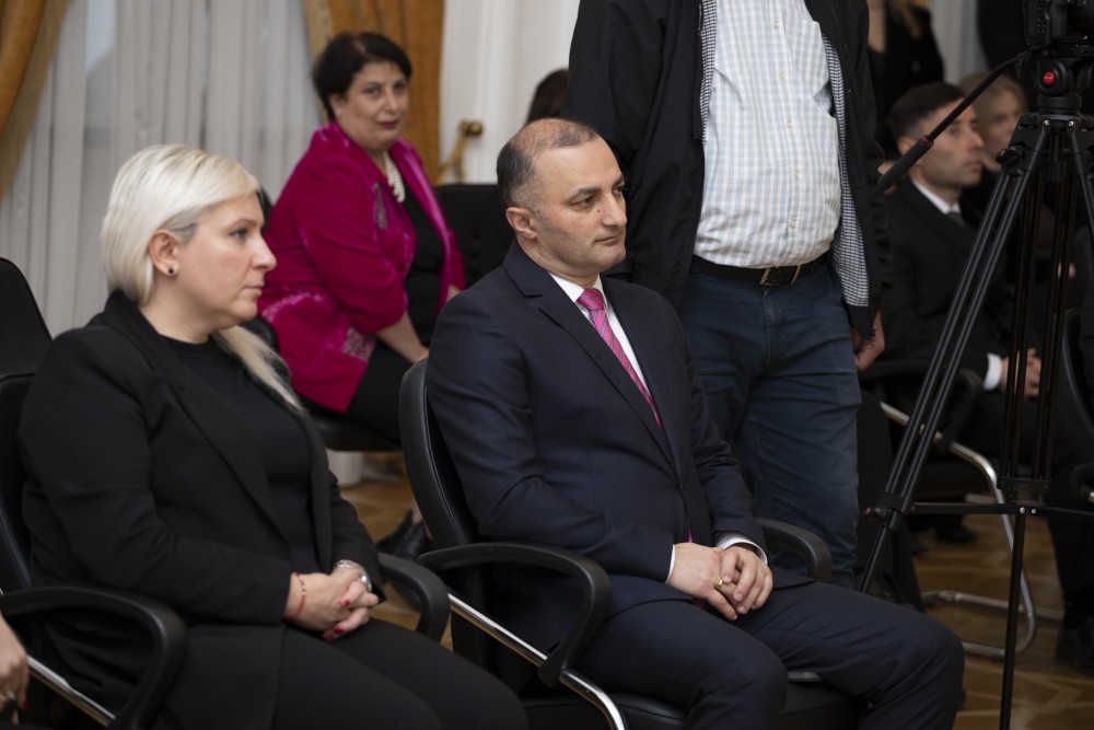 დავით გაბაიძე, საქართველოს საკონსტიტუციო სასამართლოში, ფიცის დადების ცერემონიას დაესწრო