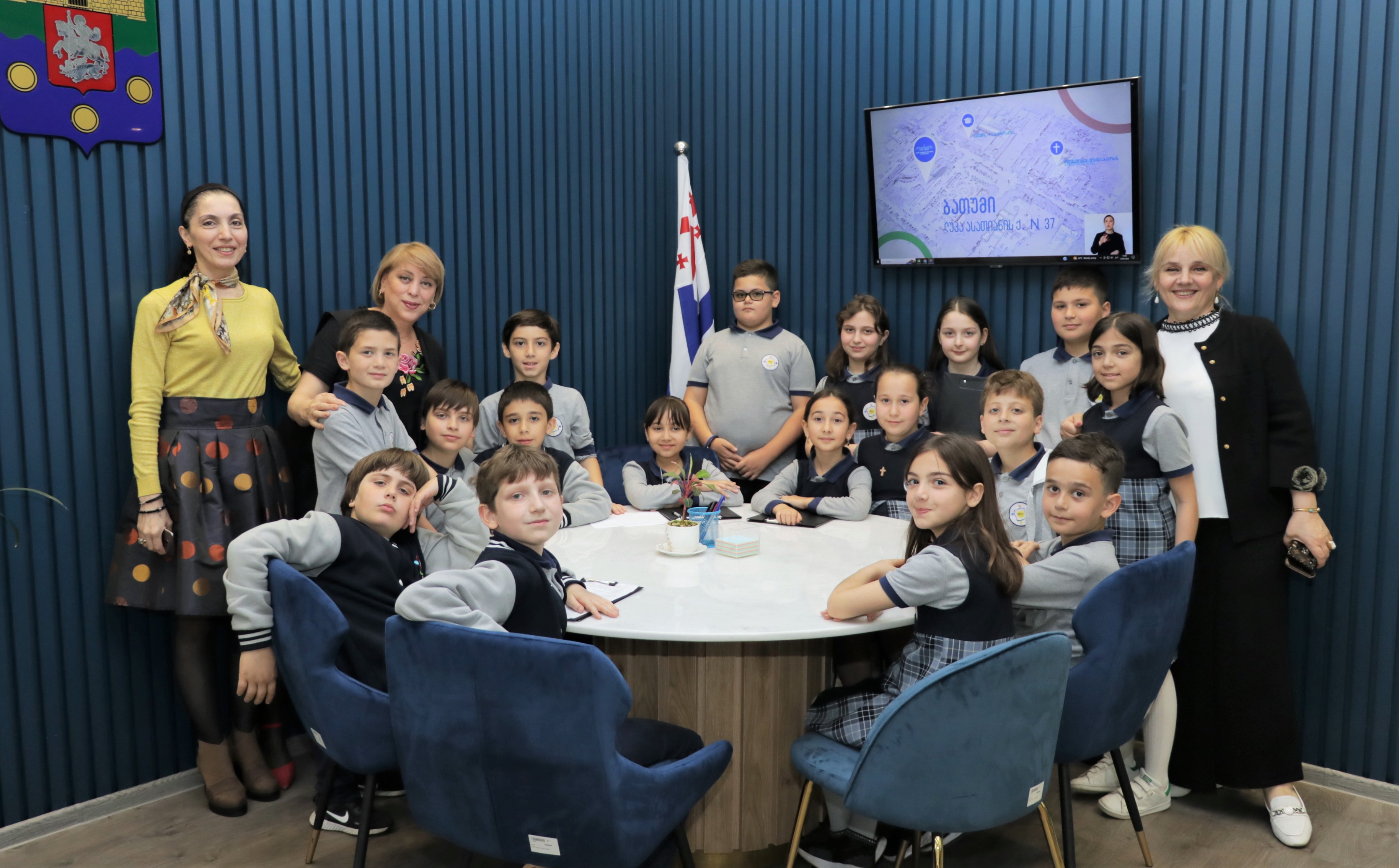 ექსკურსია აჭარის უმაღლეს საბჭოში