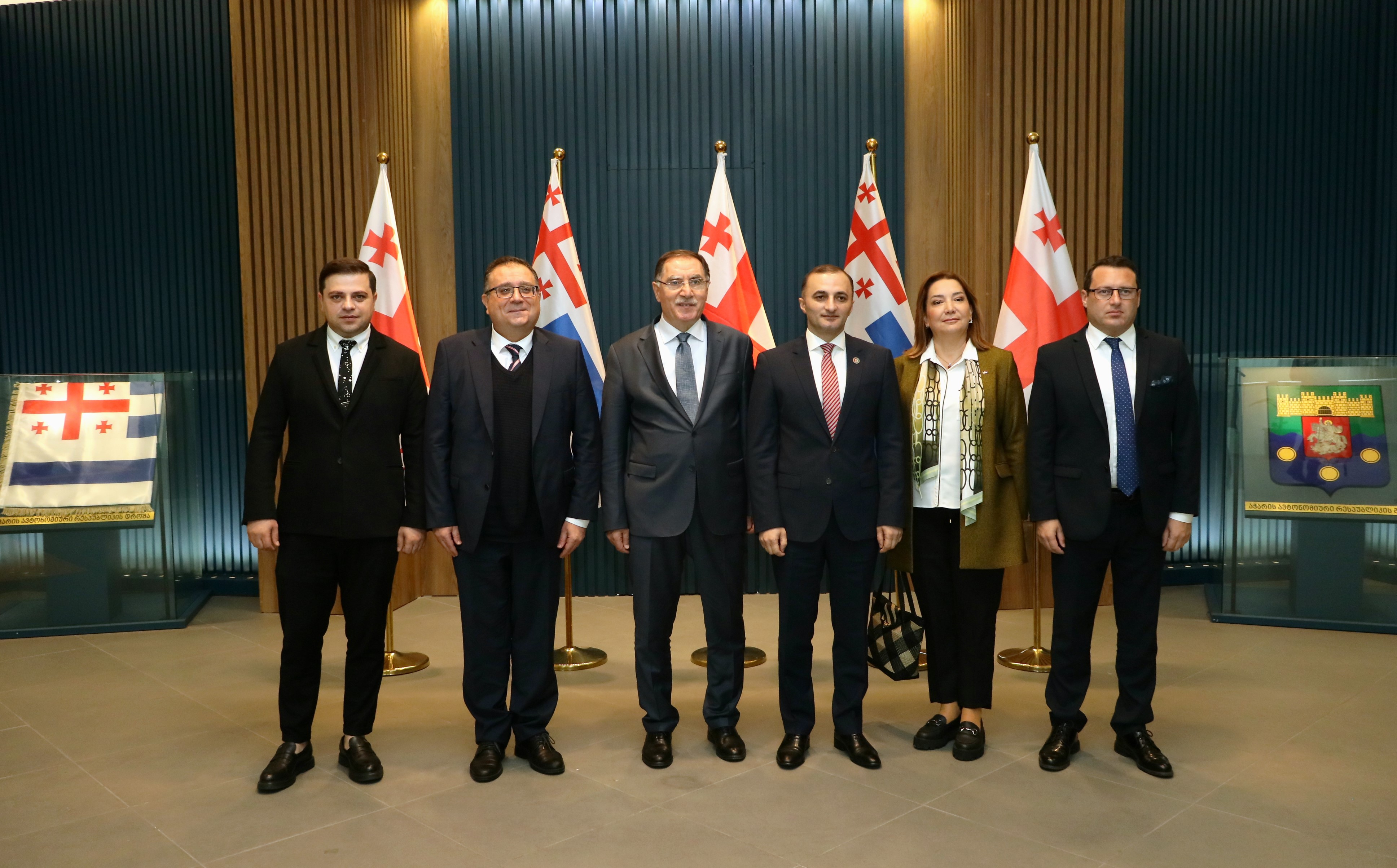 დავით გაბაიძემ თურქეთის რესპუბლიკის მთავარ ომბუდსმენს - შერეფ მალქოჩს უმასპინძლა