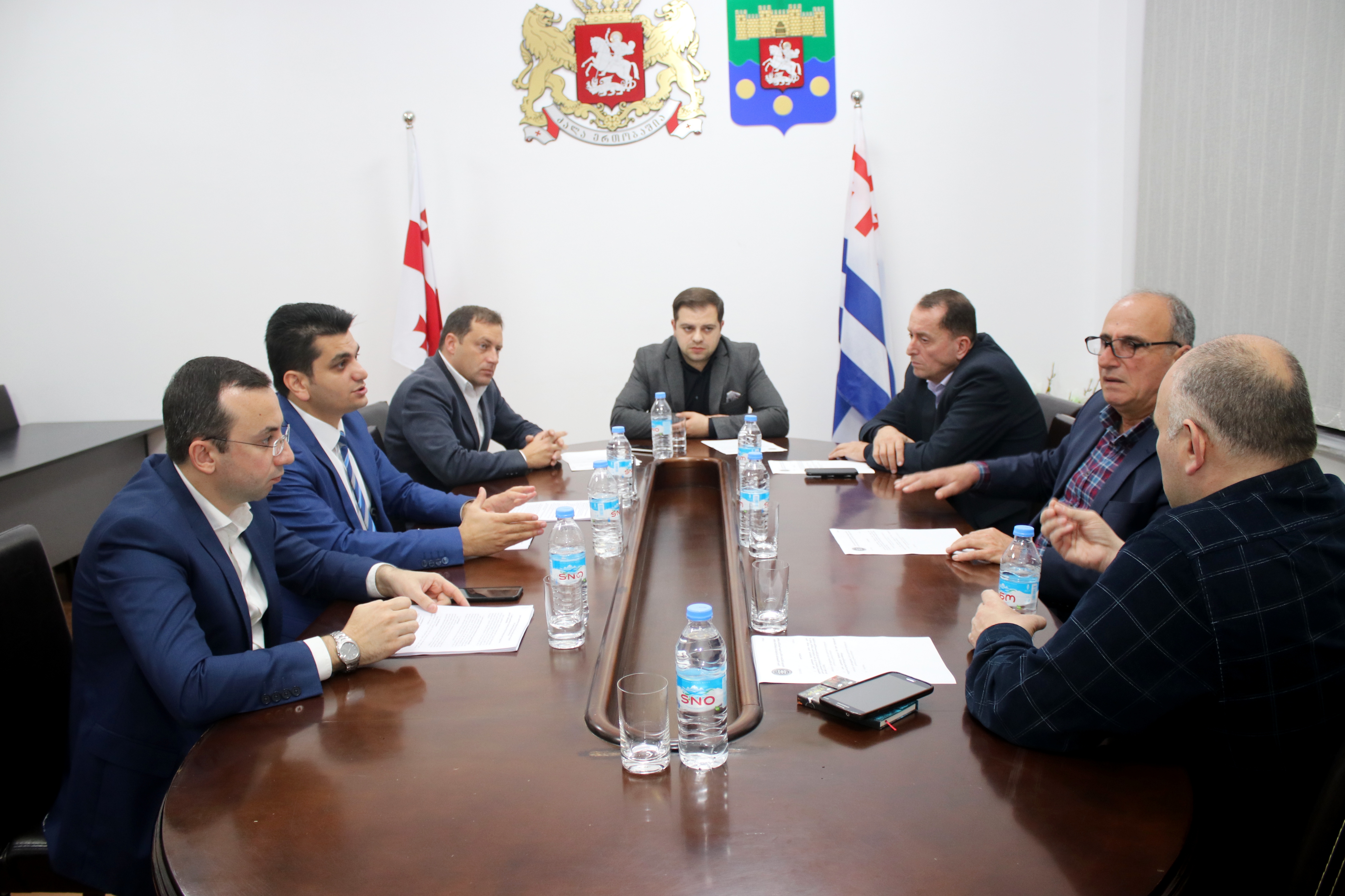 კომიტეტმა მინისტრის ანგარიში ცნობად მიიღო