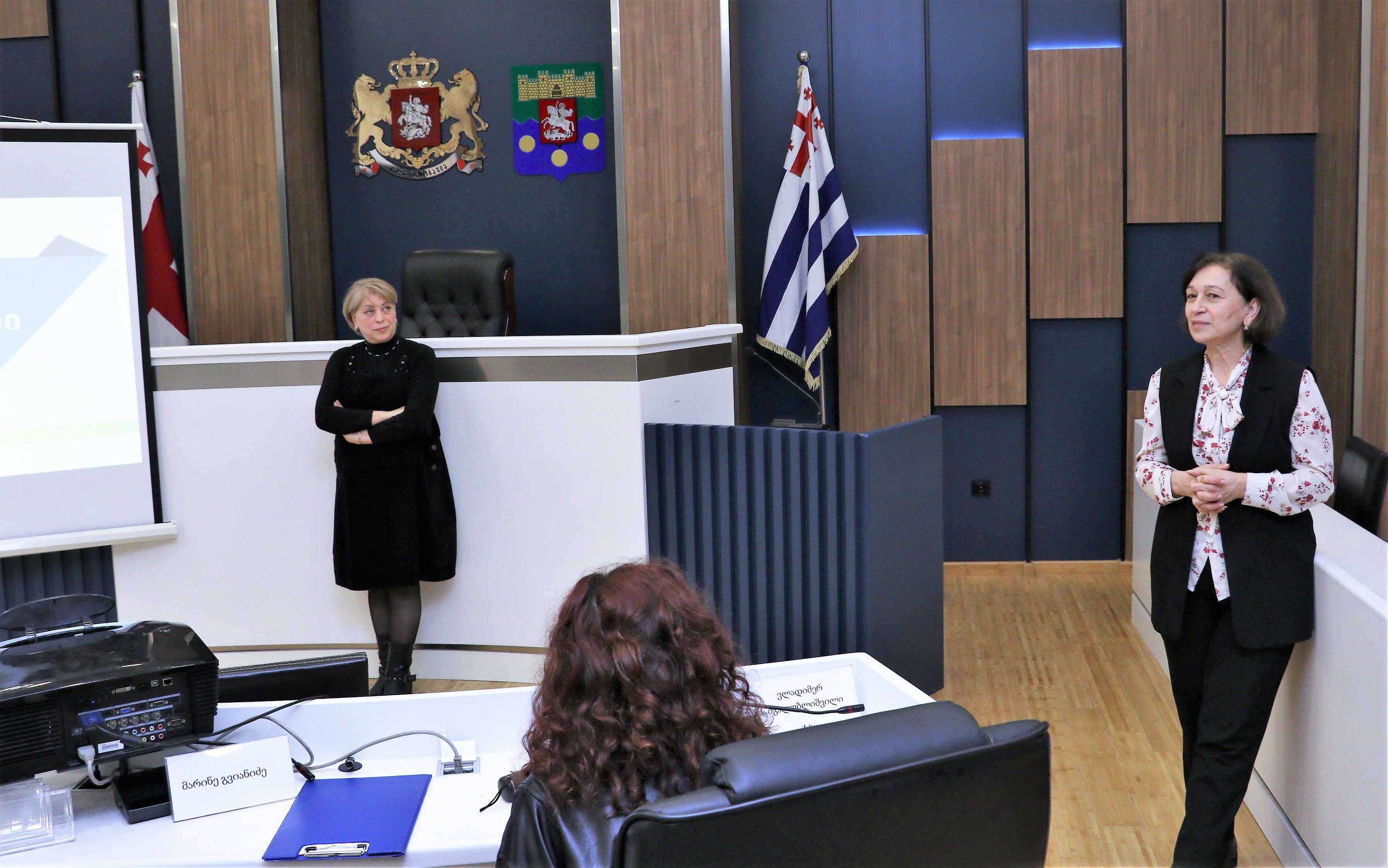 ბსუ-ს საჯარო მმართველობის პროგრამის სტუდენტების ექსკურსია საკანონმდებლო ორგანოში