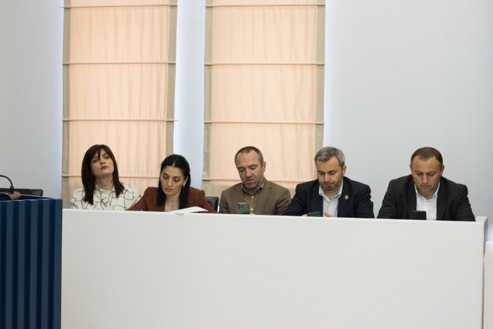 „მინისტრის საათის“ ფორმატში განათლების, კულტურისა და სპორტის მინისტრს - მაია ხაჯიშვილს მოუსმინეს